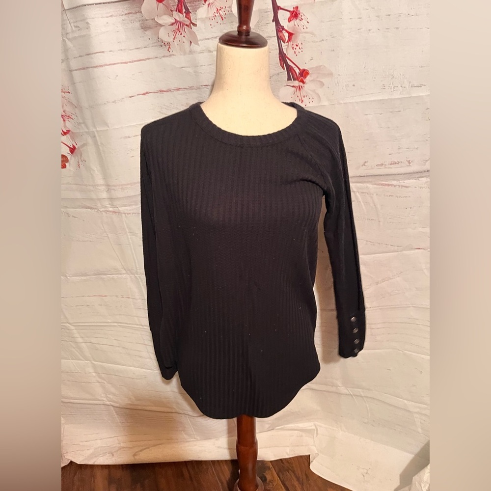 Black long sleeve shirt